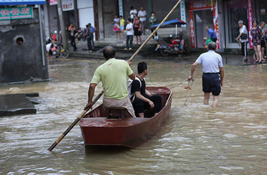 湖南道县暴雨导致内涝