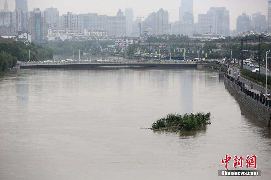 �Ͼ��ػ���ˮλ����