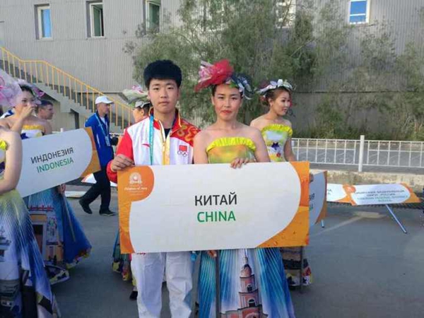 东阳：横店乒乓小将“亚洲儿童”国际运动会捧回男双铜牌