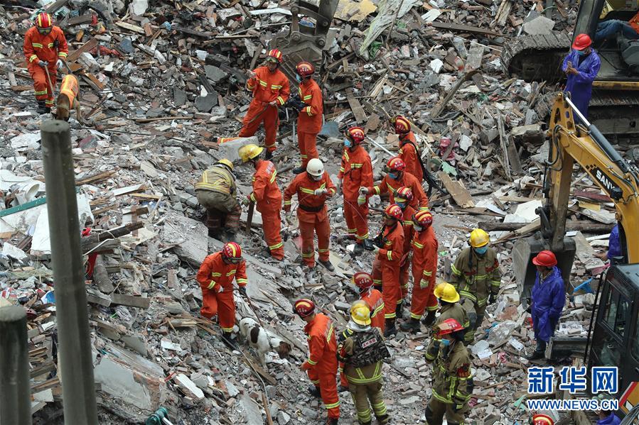 ����¹��4���񷿵���