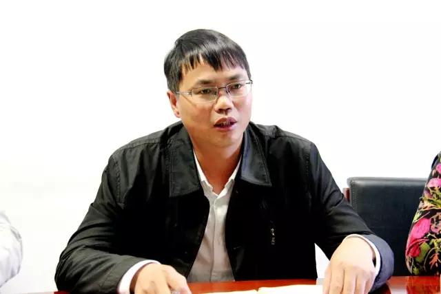 委常委副区长韩天卯一行到桐屿街道调研丧葬礼