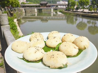 畲家美食“西施”雷玲巧