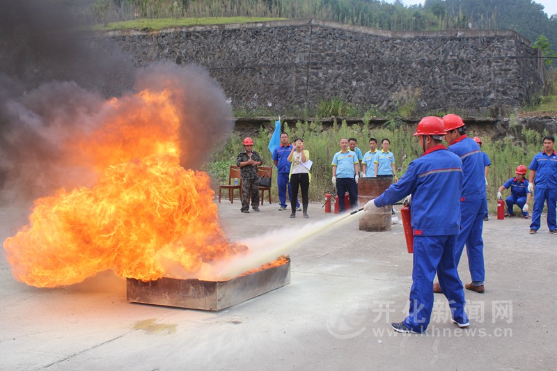 开化县开展加油站应急预案演练