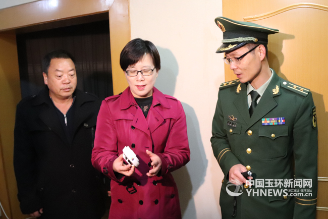 阮聪颖暗访玉城街道消防安全整治工作-玉环新闻网