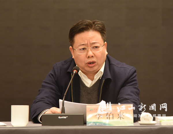 衢州市检查考核我市落实全面从严治党主体责任情况