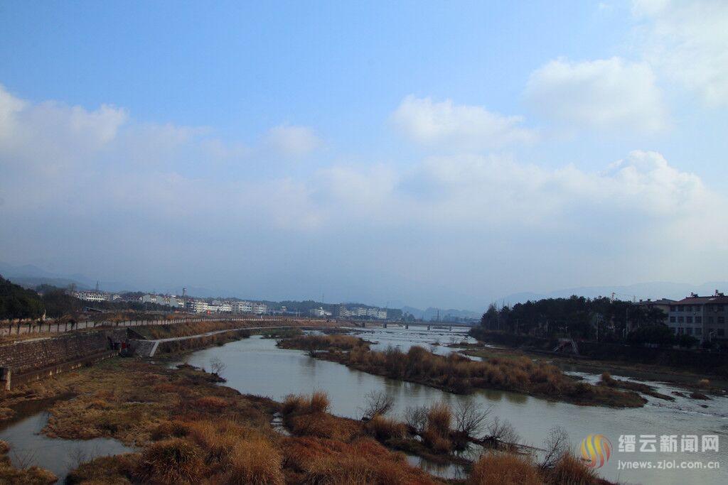 缙云新闻网1月29日讯(浙江在线通讯员 潘章洪)壶镇前几天下了一点小雪