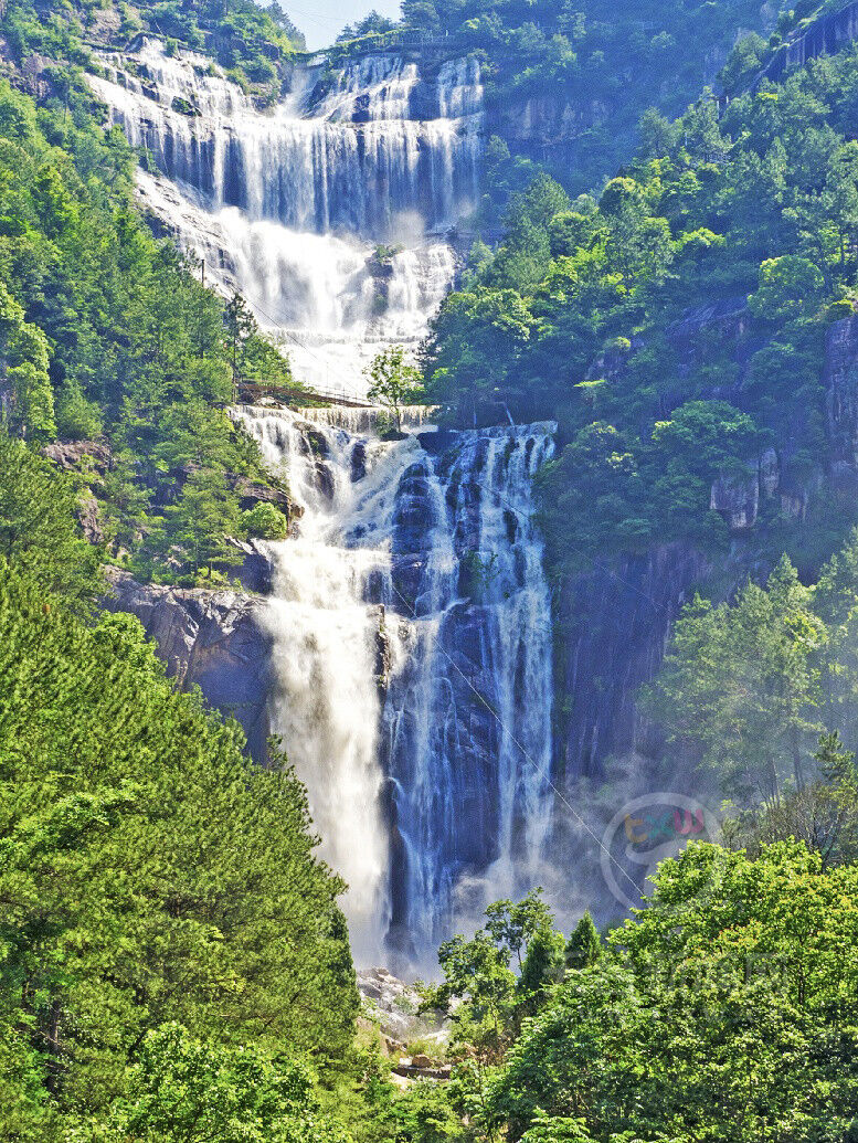 观天台山大瀑布