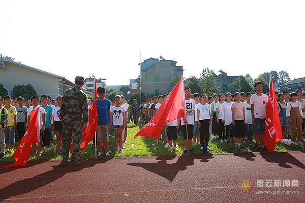 实验中学被评为2018年全国“中小学国防教育示范学校”