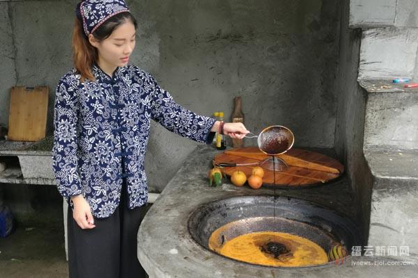 梨膏糖香满双龙