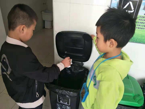 垃圾分类进校园(图)