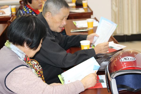 交通安全大会战，同庆社区在行动 通讯员