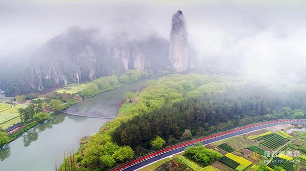 缙云旅游人口_缙云烧饼图片(2)