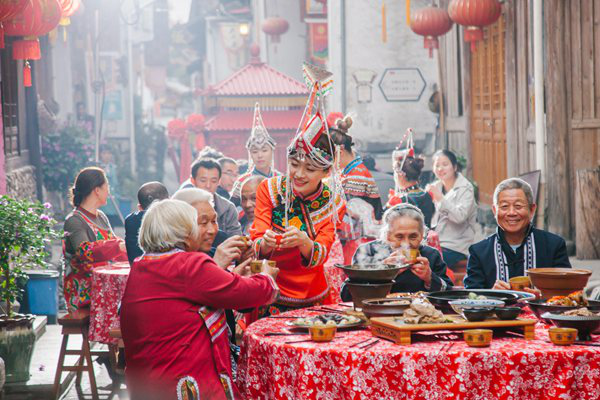 【纪检监察人·镜头】人间小团圆 温暖过大年