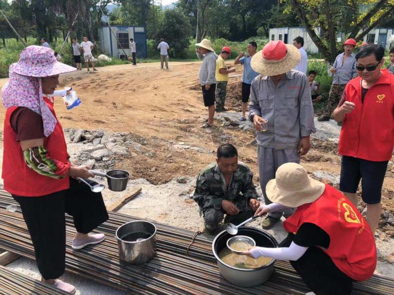 汤浦镇多少人口_北流隆盛镇有多少人口(2)