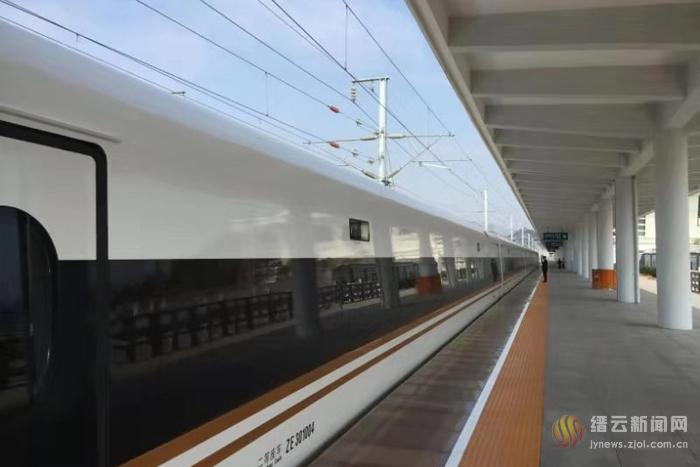 同时提前与地方部许杨青门联系旅客滞留的疏散工作
