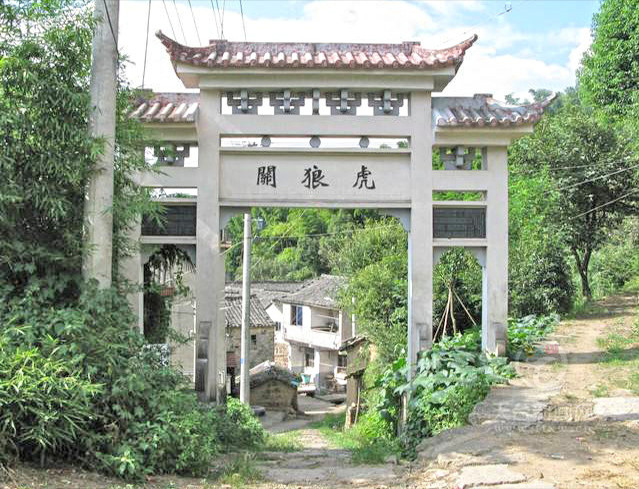 关岭多少人口_关岭大桥图片(2)