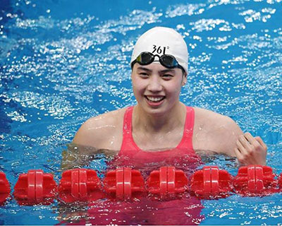 张雨霏打破女子100米蝶泳亚洲纪录