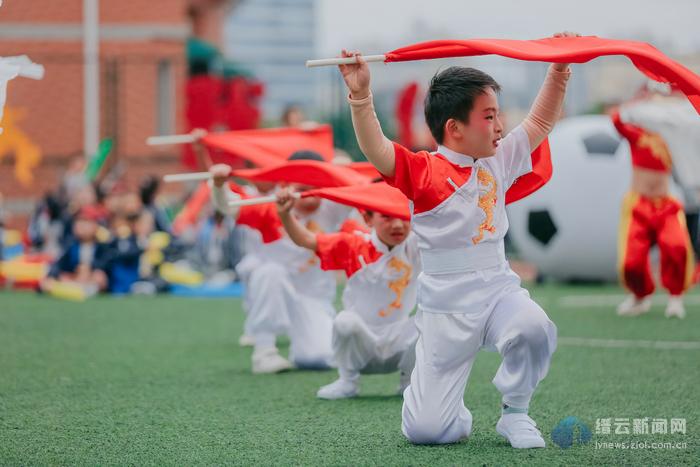 紫薇小学:"中国梦·足球梦"足球嘉年华活动