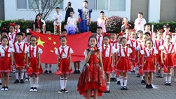 舟山市开展“童心向党 向国旗敬礼”主题教育实践活动 