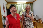 她與92歲結對老人情同母女，還做了這件事……