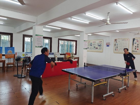 沈家门街道大蒲湾社区文化礼堂开展乒乓球健身活动