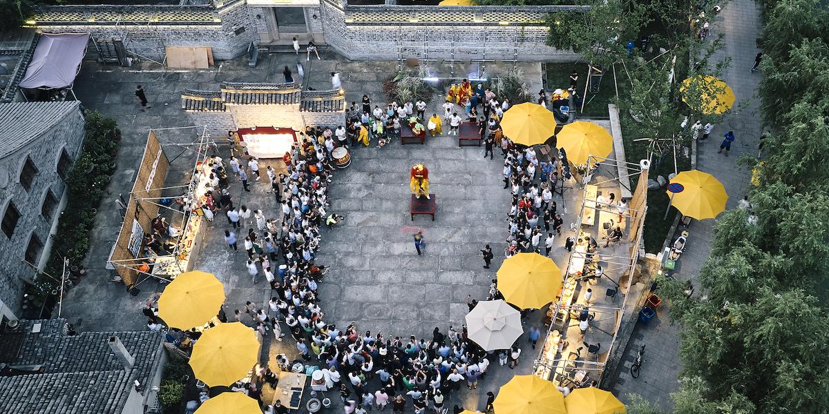 High Platform Lion Dance