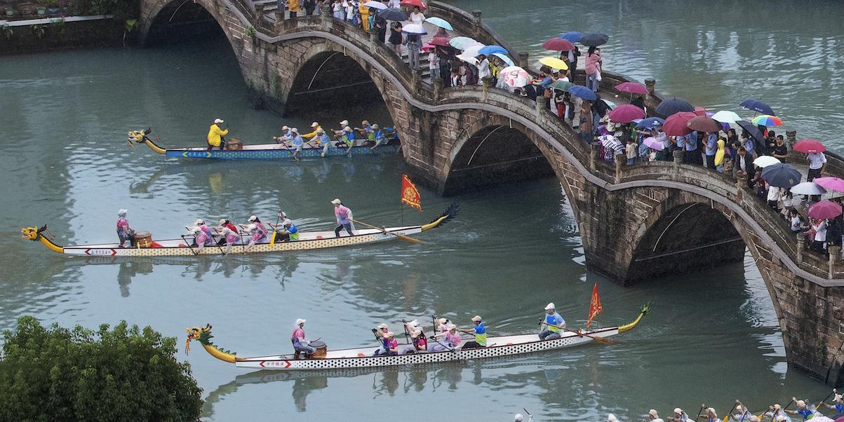 Dragon Boat Race