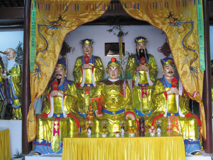 五圣财神练火  涂学文  摄11月11日,位于熟溪街道胡处村的龙王山民俗