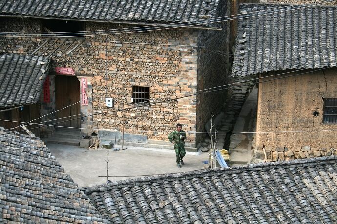 点击图片或使用键盘← →翻页  点击图片或使用键盘← →翻页