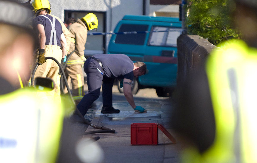 英國出租車司機持槍濫殺致12死25傷