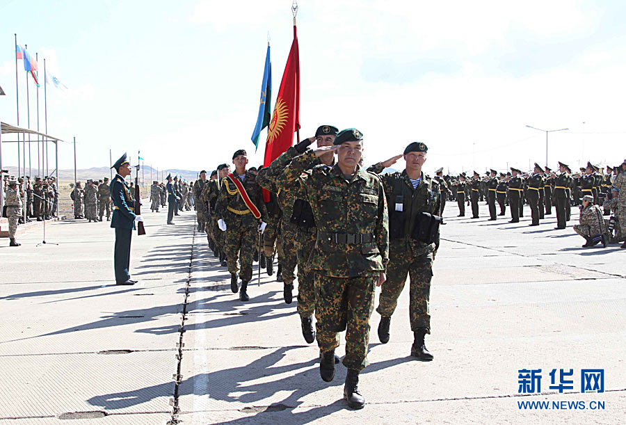 和平使命2010联合军演举行开训仪式