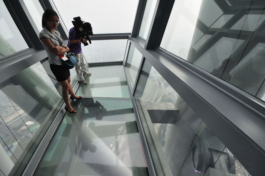 广州新电视塔正式命名为广州塔今日对外开放