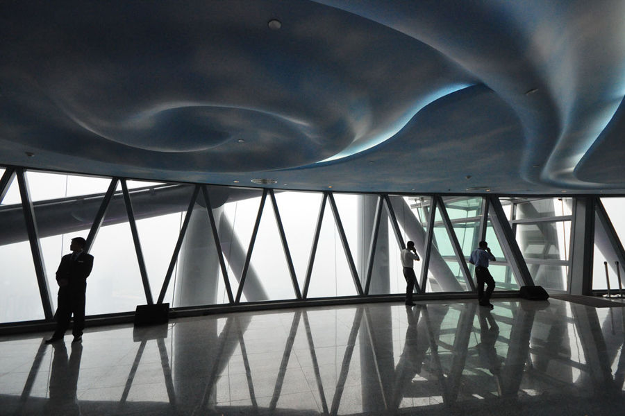 9月28日,广州塔内部未来的广州新电视塔共有5大功能区,集观光,庆典