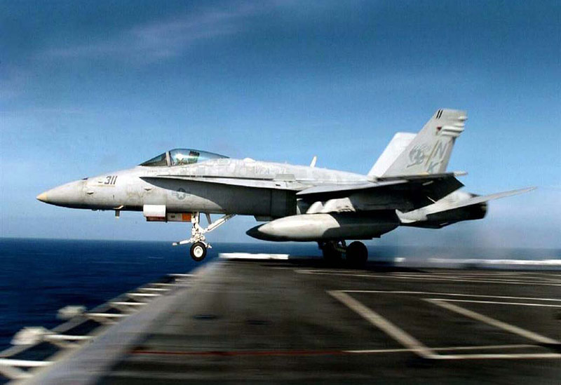 资料图:美国f/a-18"大黄蜂"战斗机.