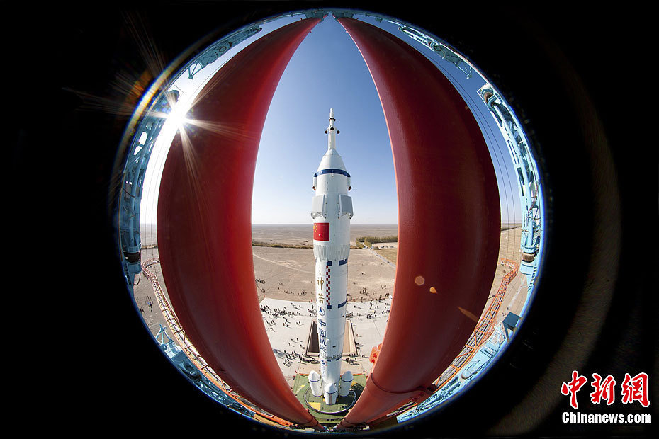 从神一到神八:十二载神舟飞天路