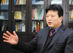 兰溪市委书记:工作就像打乒乓球 有拼劲还要讲方法