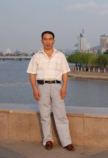 卢良兵:断指擒歹徒