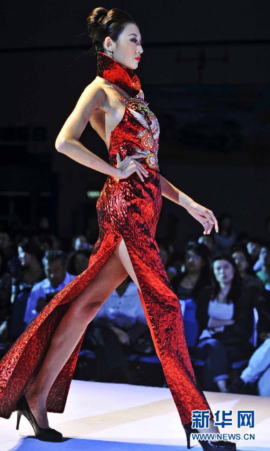 时尚中国风旗袍秀惊艳龙的故事炫目