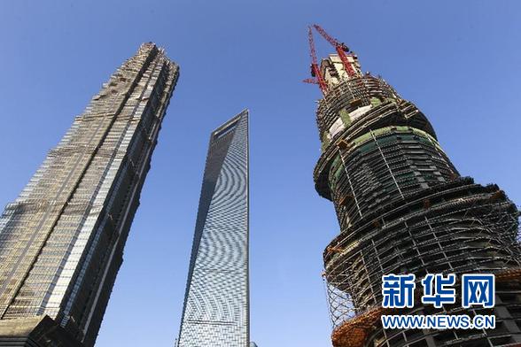 在建中国第一高楼“上海中心”突破300米大关(图)-开化新闻网