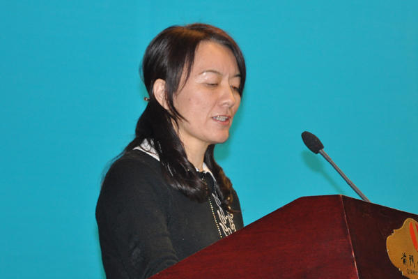 第二十二届中国新闻奖获奖者代表,人民日报社评论部主任卢新宁在会上