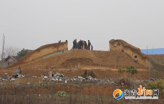 良朋上马山发现完整西汉墓葬