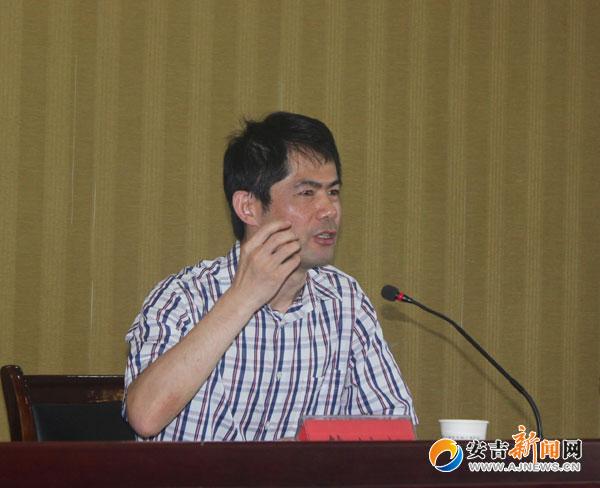 韩树根主任在第二届员工节开幕式上的动员讲话