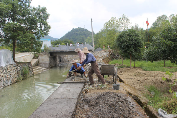 人文结合 人水和谐 开化县城关镇河道整治"一处工程一道景"