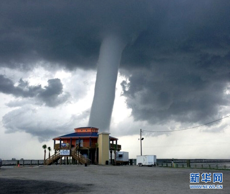 珠海现罕见龙吸水盘点全球龙吸水震撼场面