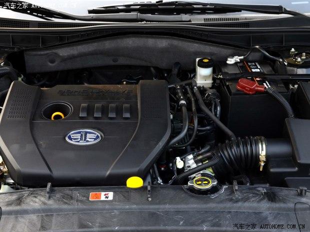 奔腾新款b50最大亮点是增加了搭载18升自然吸气发动机的车型,这台1