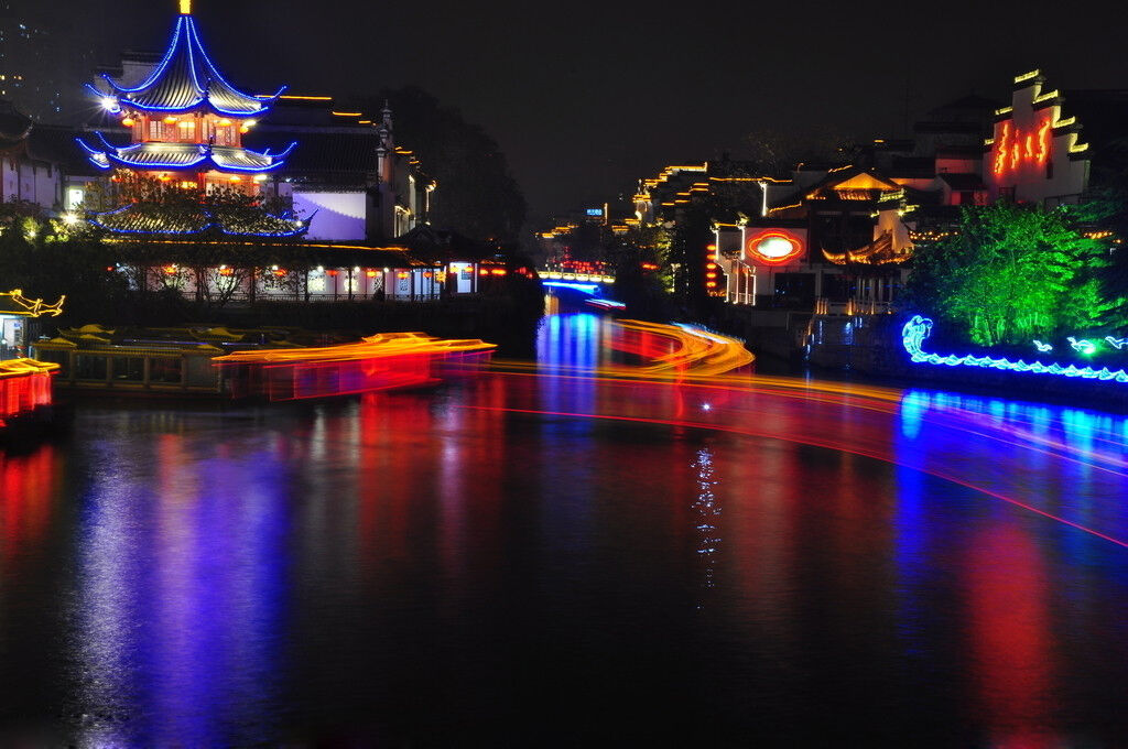 ������۵أ����������