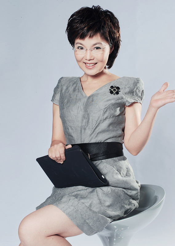 李红成为宁波电视界获"金话筒奖"第一人