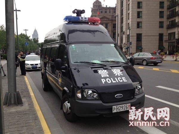 就在近期,一支由150人和15辆特制警车组成的冲锋队悄然出现在上海