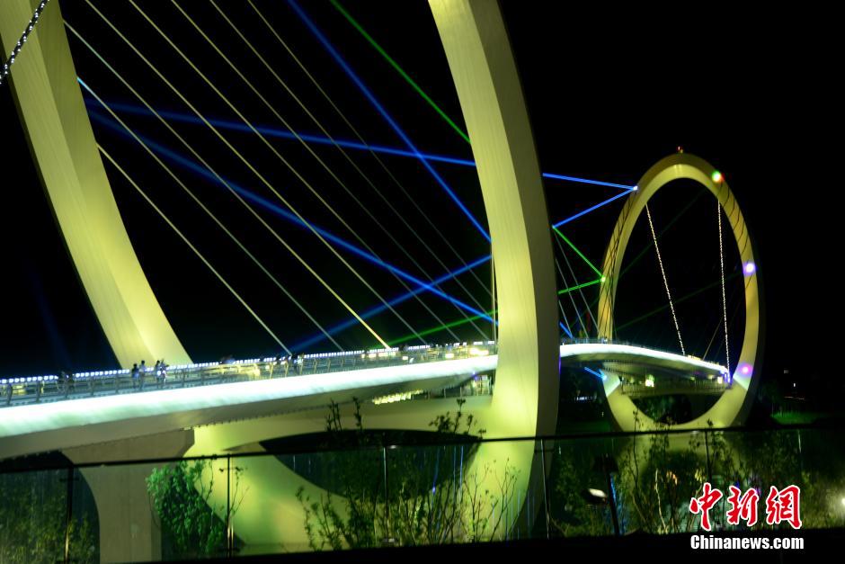 南京青奥村夜景