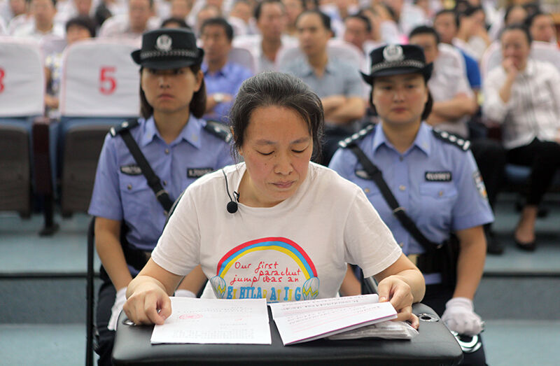 被告呂偉到庭並對起訴書指控的事實及罪名向法庭陳述.